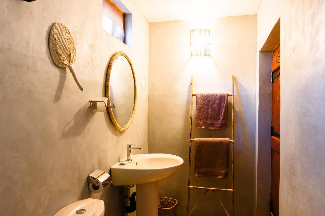 Pompon Hotel Pottuvil Luaran gambar