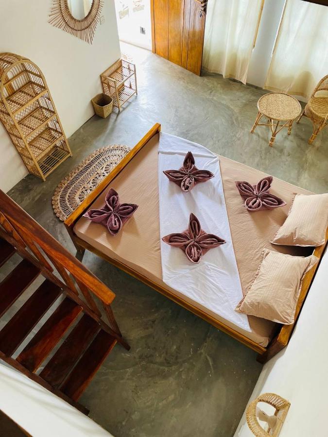 Pompon Hotel Pottuvil Luaran gambar